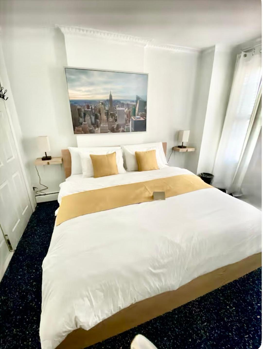 Private A-villas House West New York